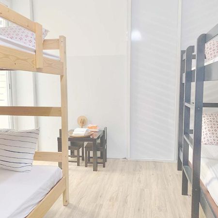 Backpackers' Hostel Taoyuan Airport Exterior photo